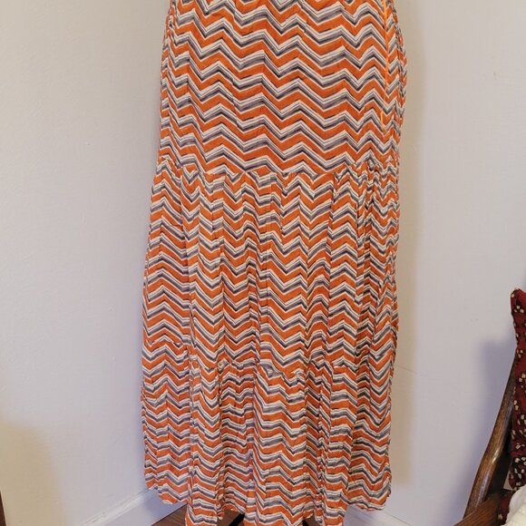 NWT Solitaire by Ravi Khosla Chevron pattern Orange Skirt Size S - Picture 7 of 7
